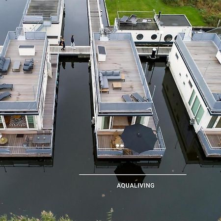Stunning Ship In Aalsmeer With Harbor View Kültér fotó